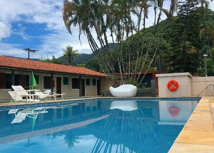 Hotel Pousada Nosso Cantinho